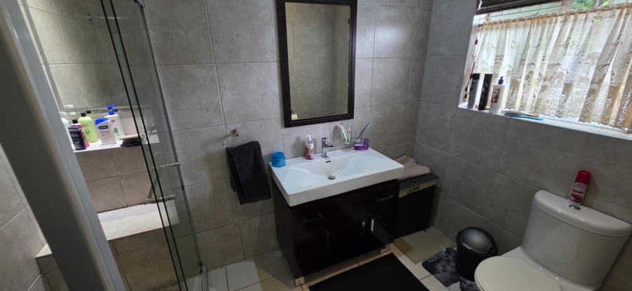 3 Bedroom Property for Sale in Flamwood North West